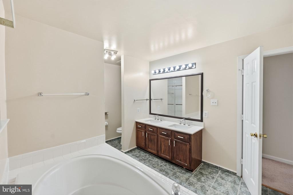 705 BONNIE MEADOW LANE