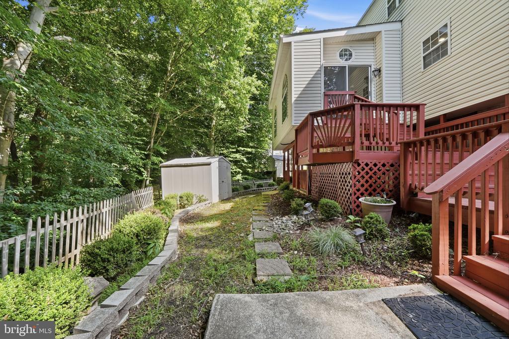 705 BONNIE MEADOW LANE