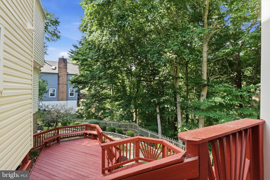 705 BONNIE MEADOW LANE