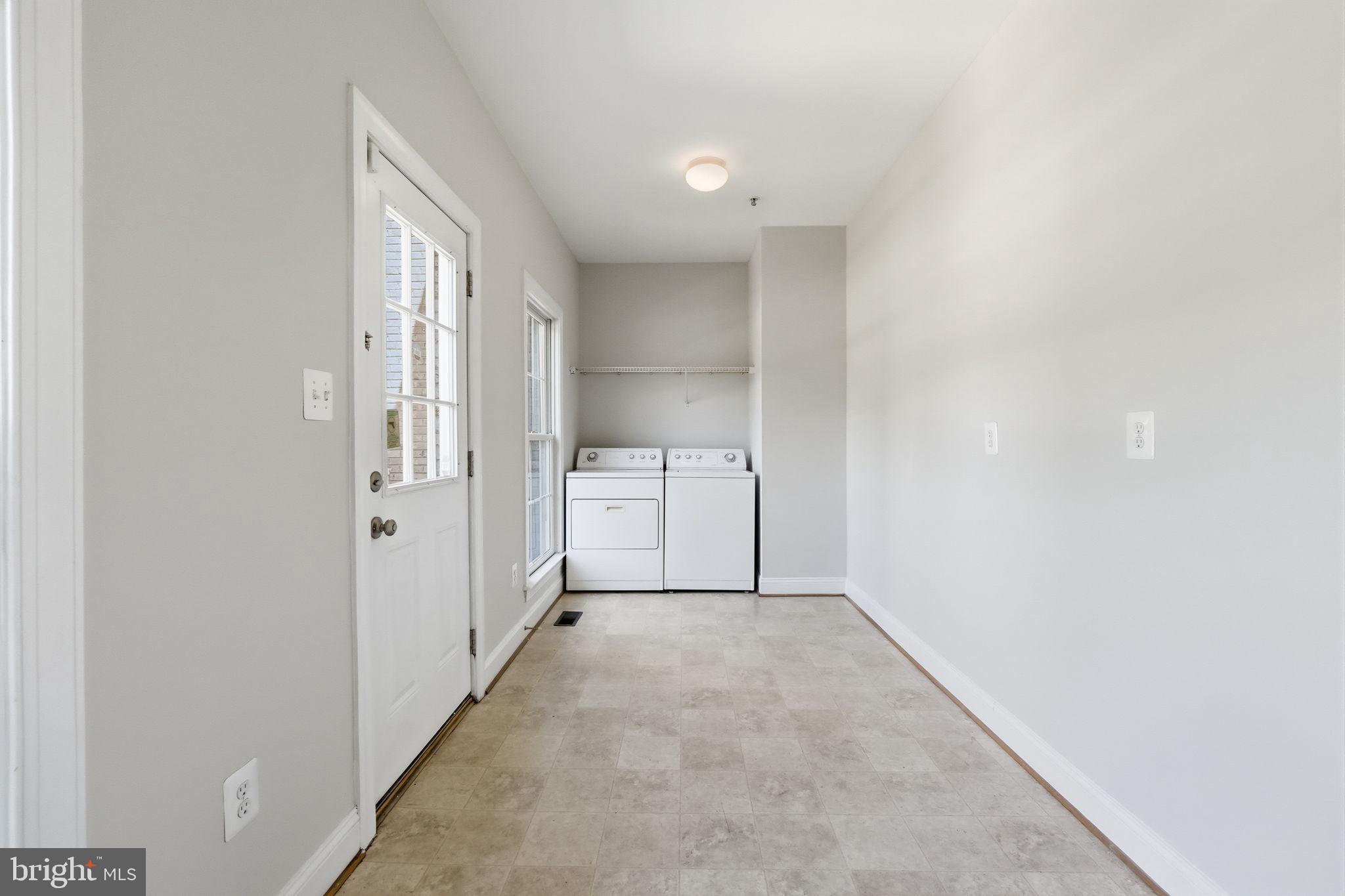 1801 SOUTHWOOD COURT