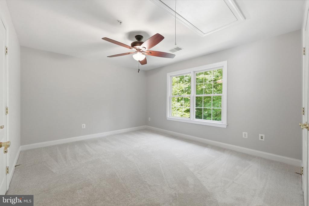 1801 SOUTHWOOD COURT