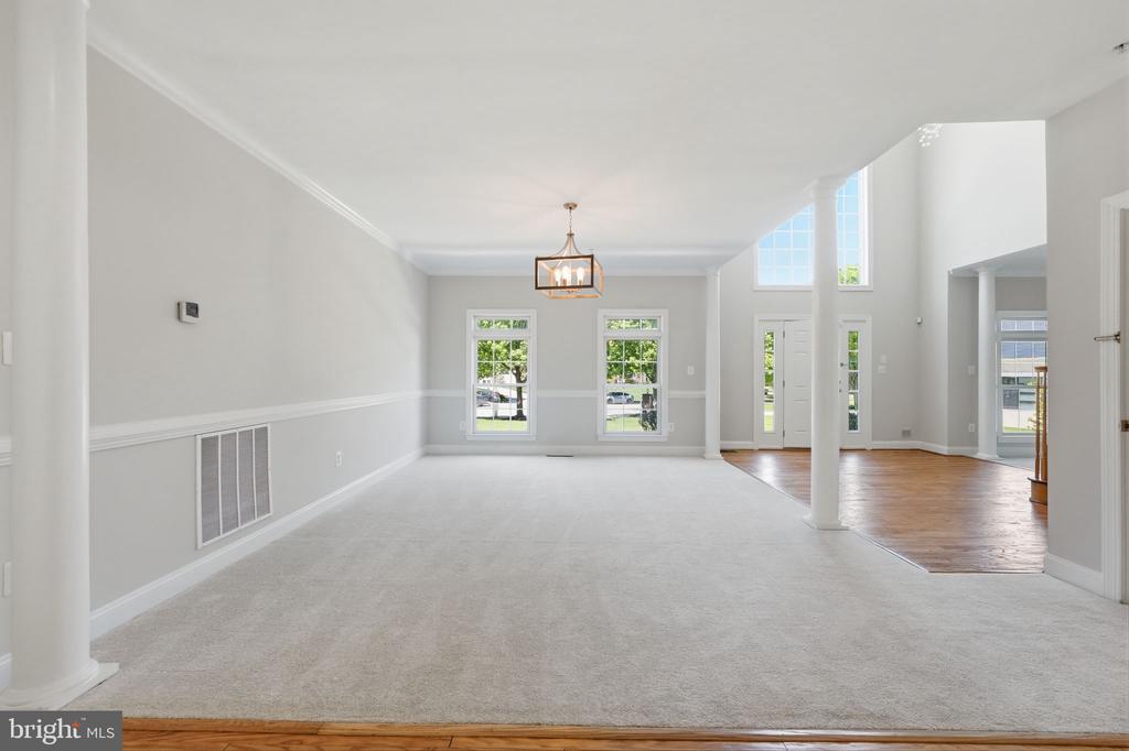 1801 SOUTHWOOD COURT