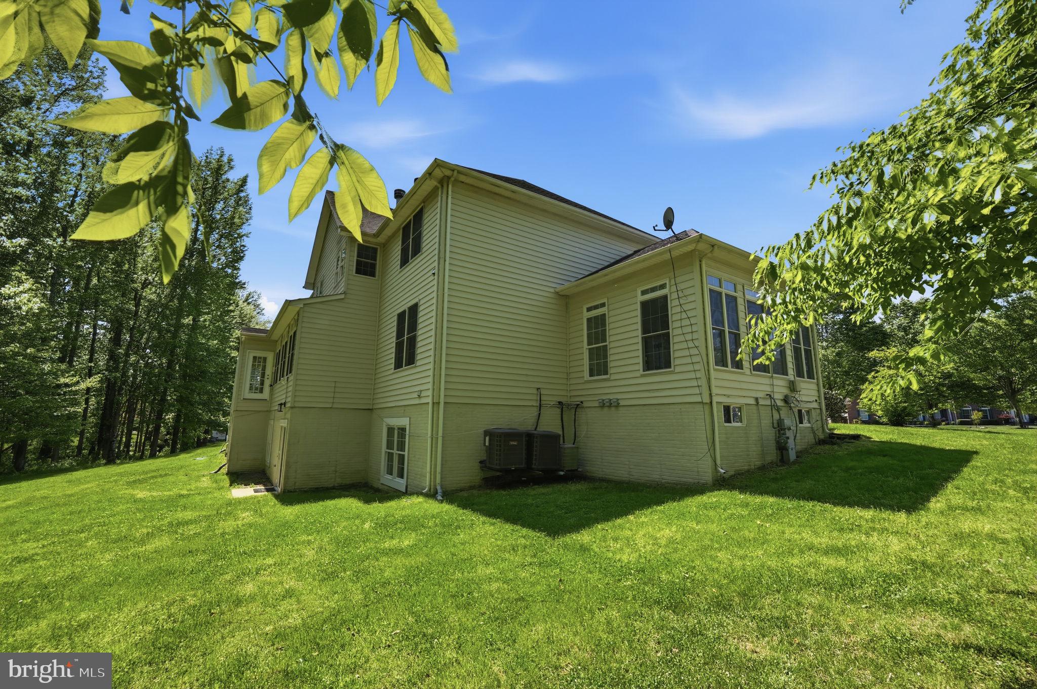 1801 SOUTHWOOD COURT
