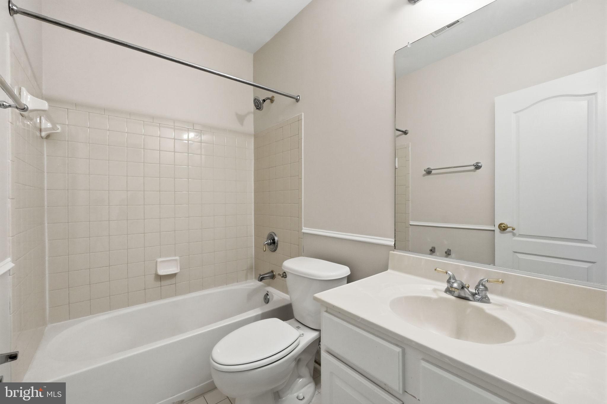 1801 SOUTHWOOD COURT
