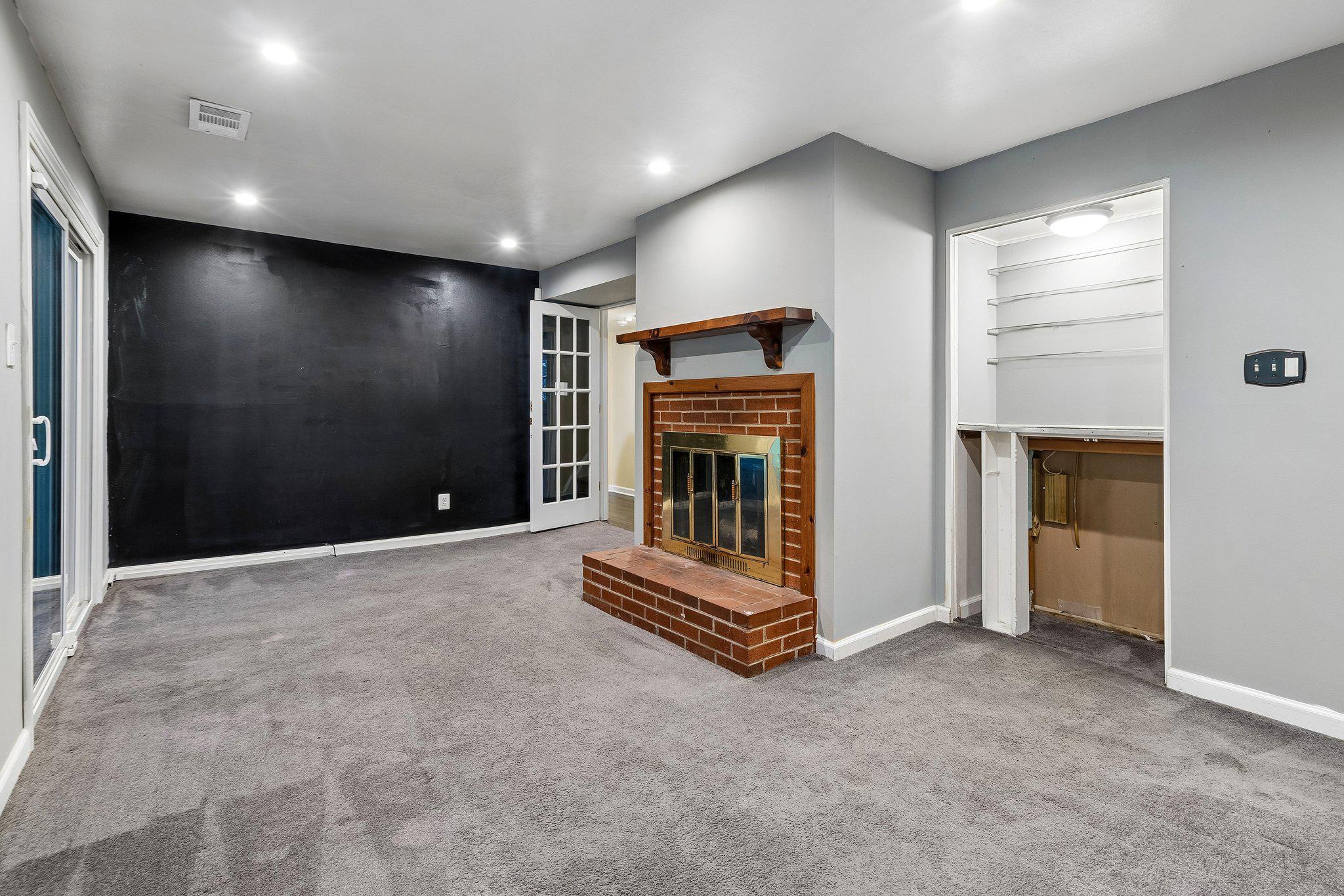 13104 CLARION COURT