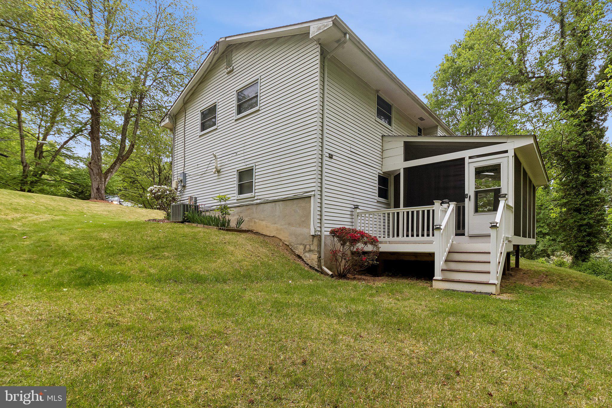13104 CLARION COURT