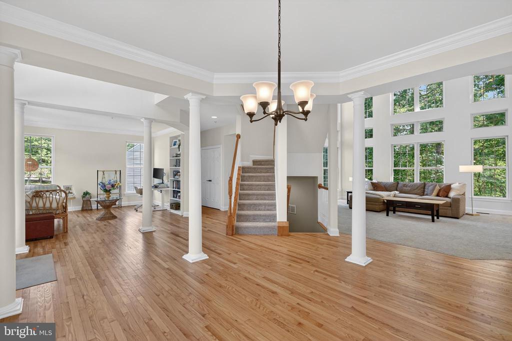7817 AYLESFORD LANE