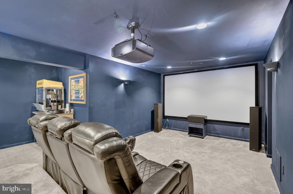 7817 AYLESFORD LANE