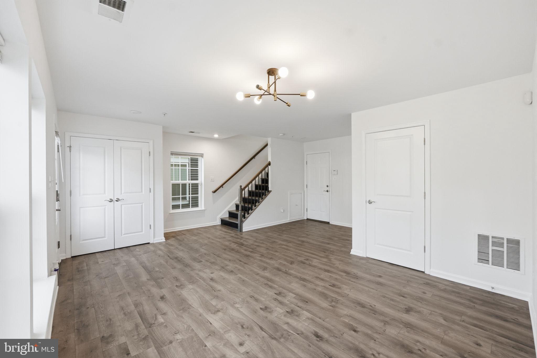 7117 FIRWOOD LANE