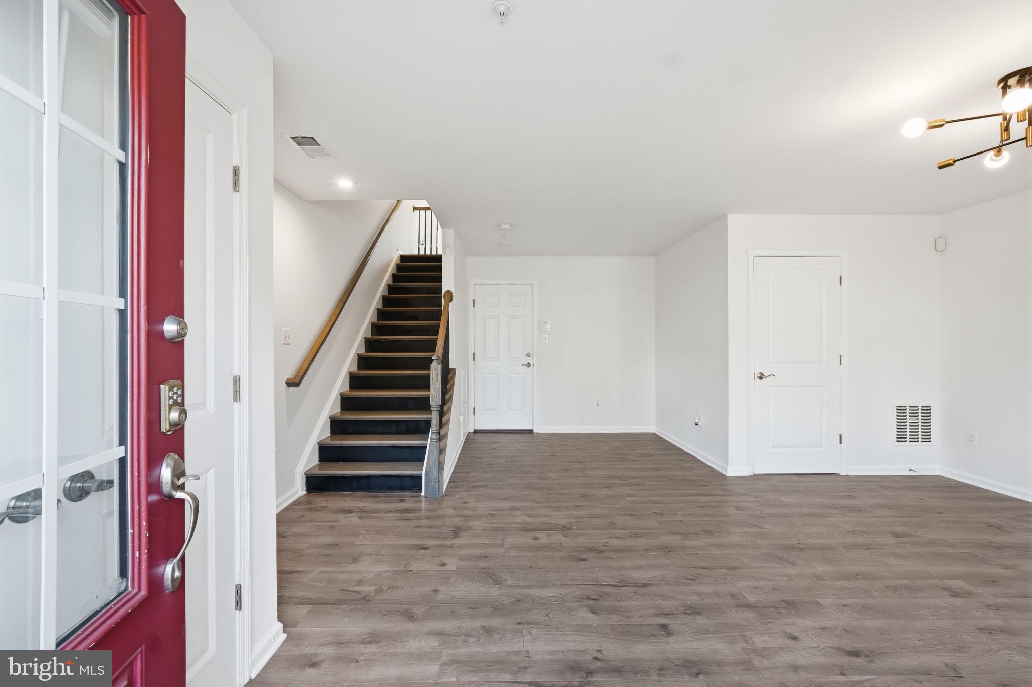 7117 FIRWOOD LANE