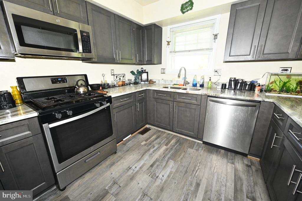 1416 2ND STREET