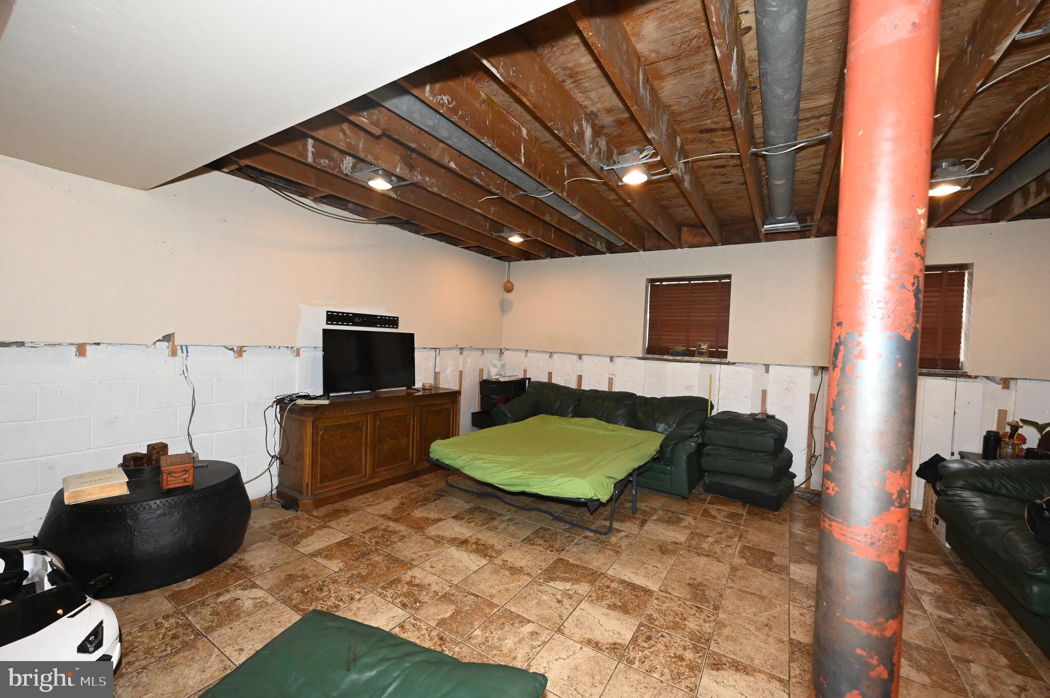 1416 2ND STREET