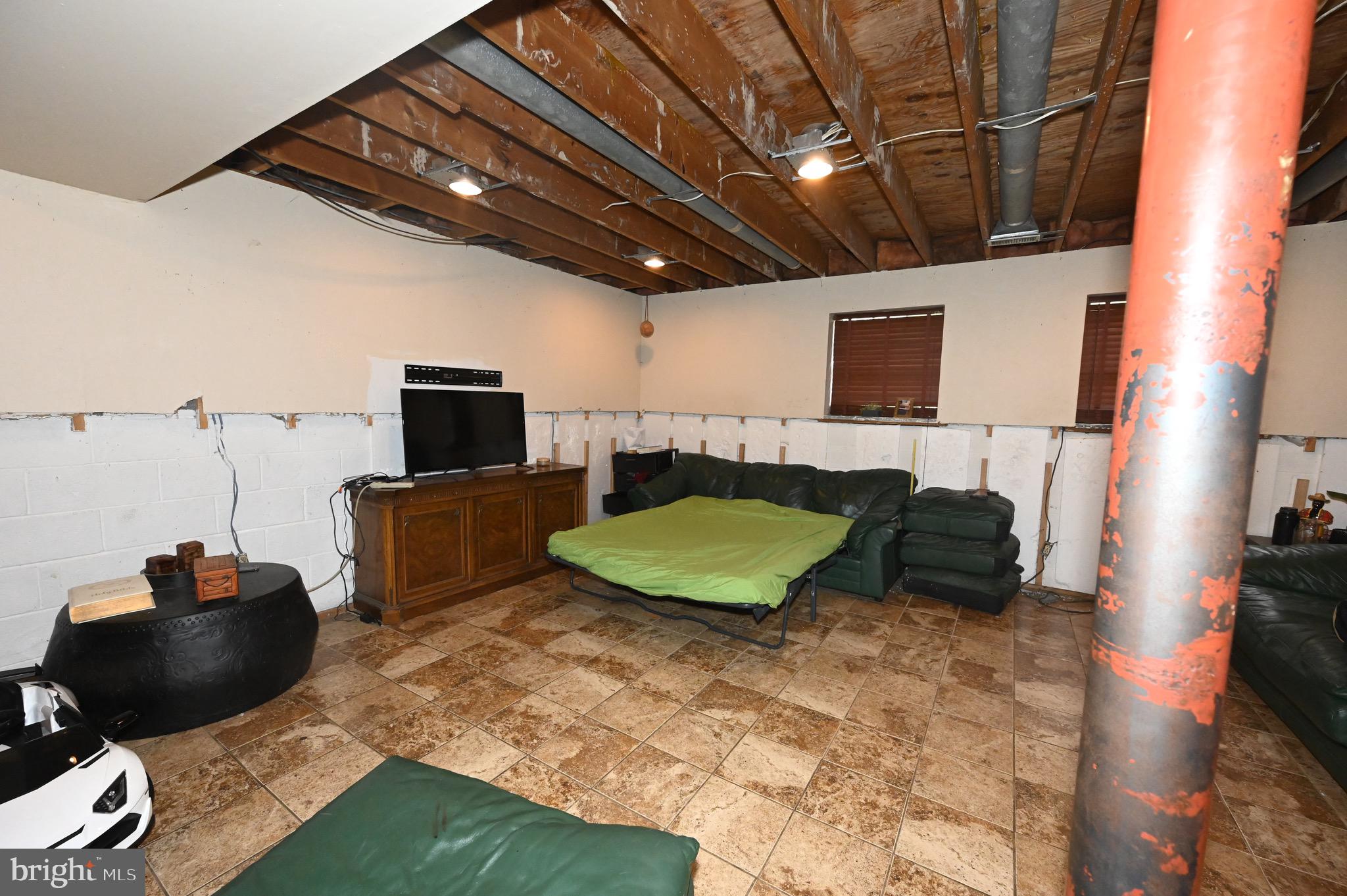 1416 2ND STREET