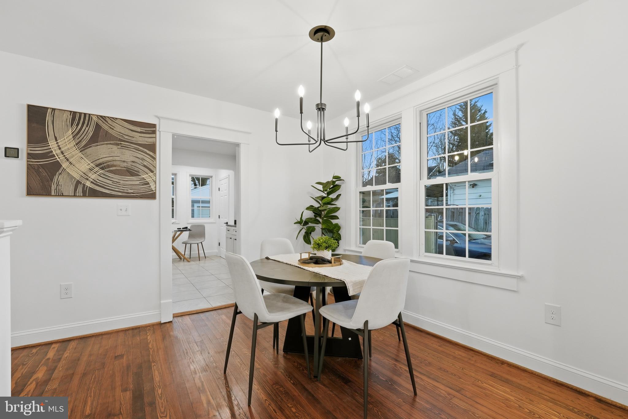 1126 JANSEN AVENUE