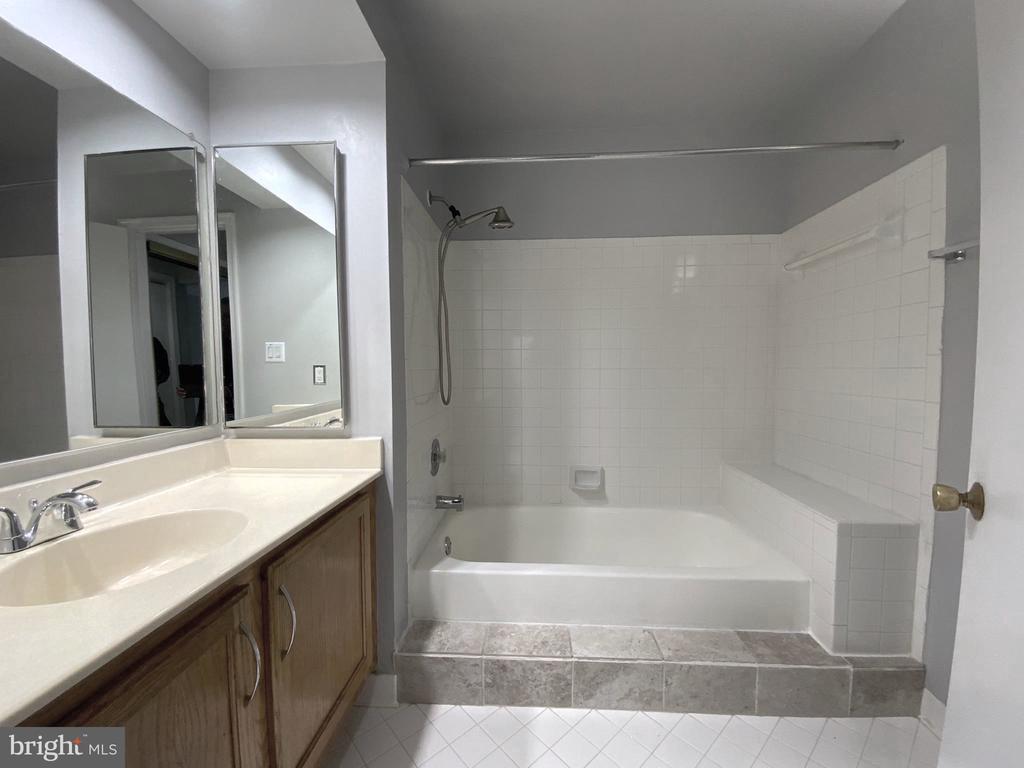 7904 CROWS NEST COURT 334