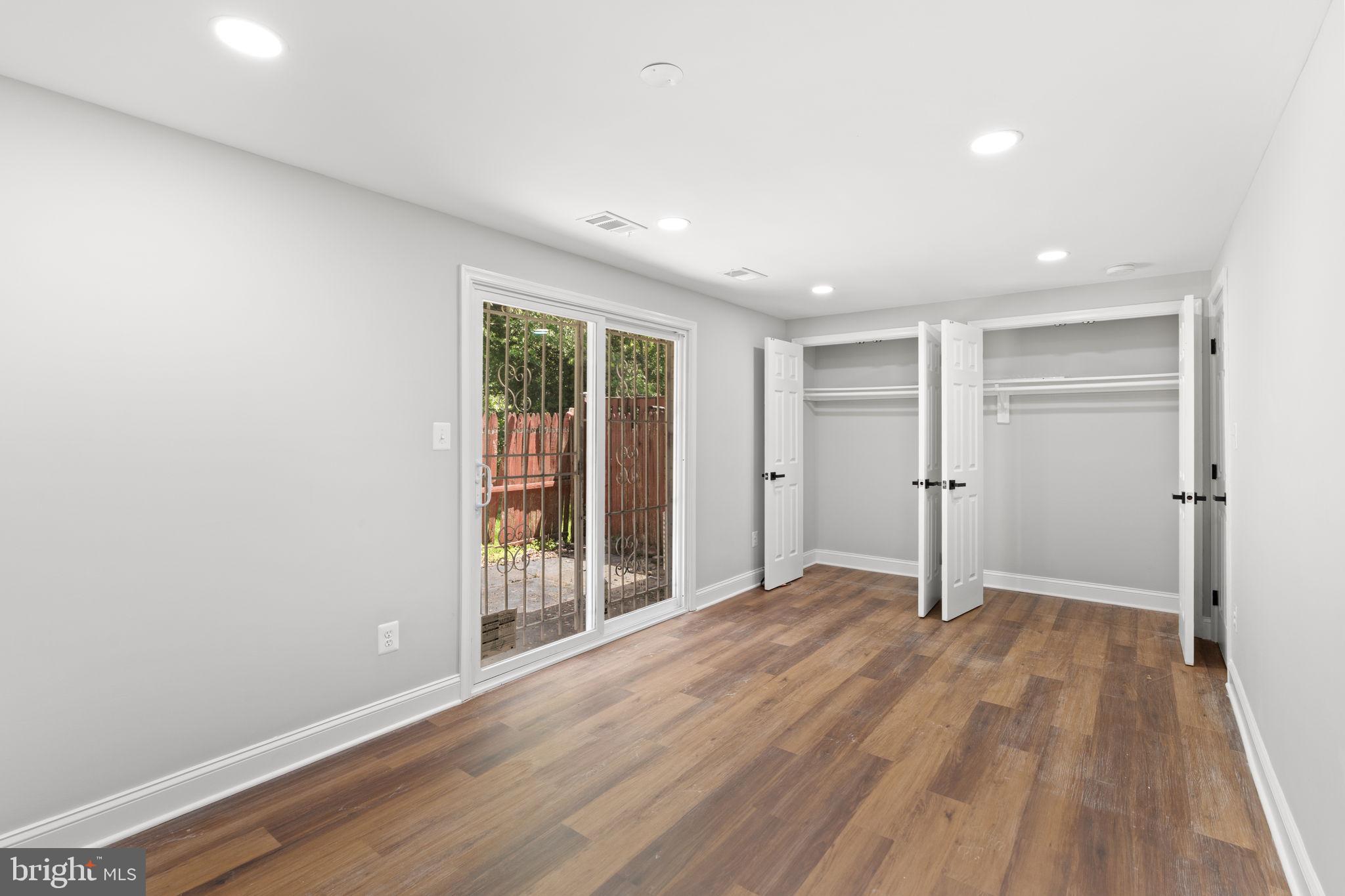 1709 DUTCH VILLAGE DRIVE M-394