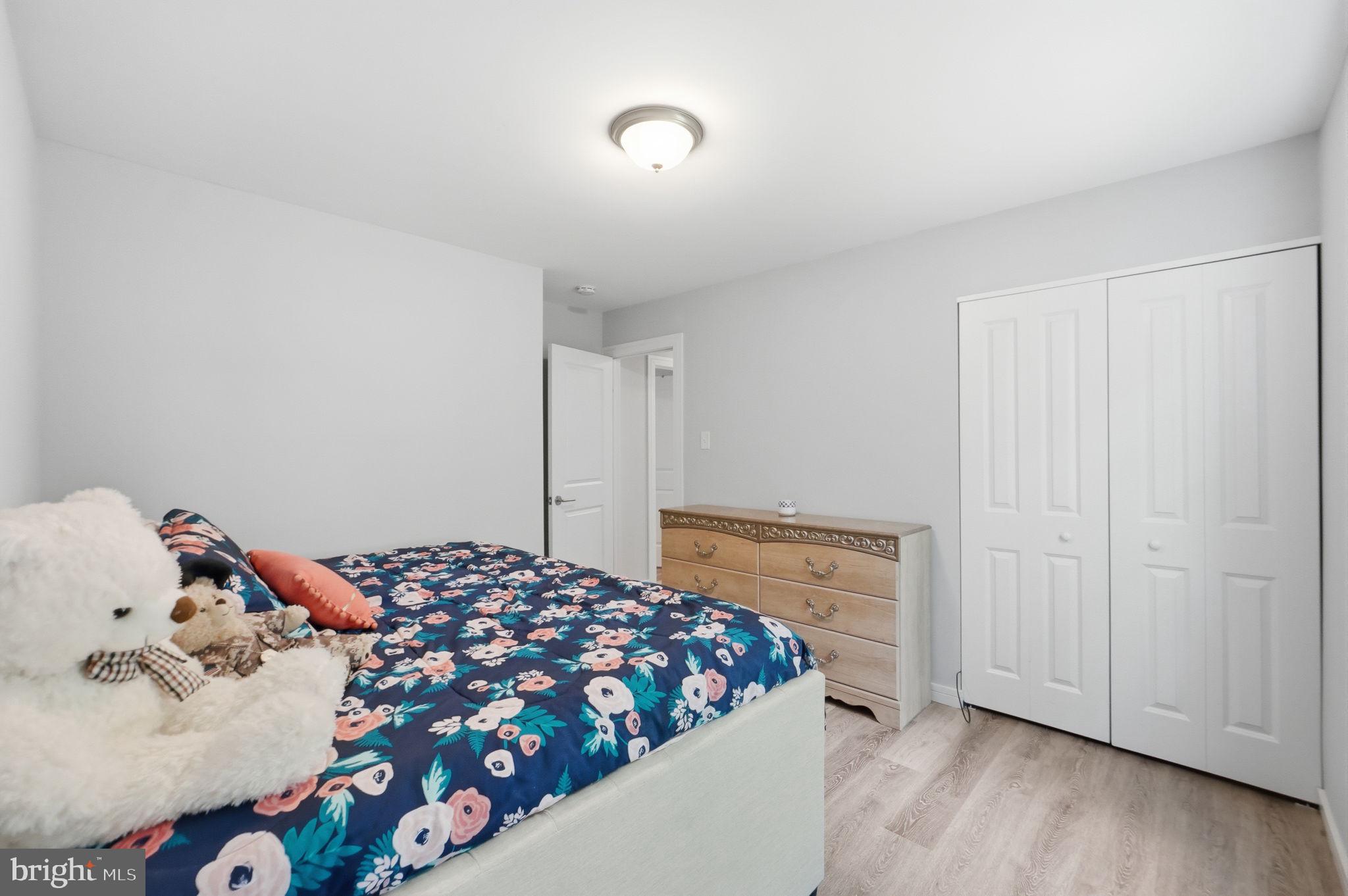 15904 ARK COURT