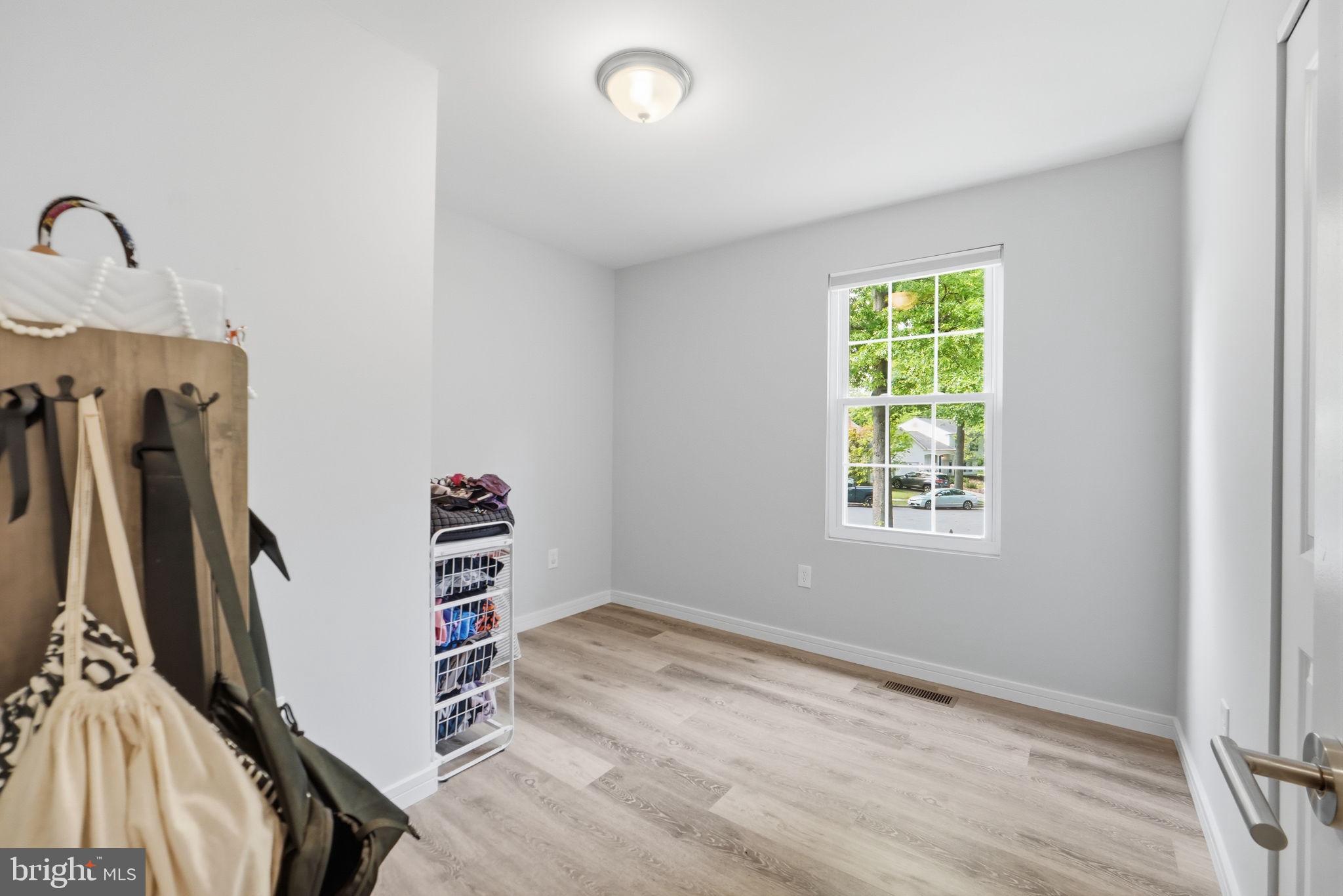 15904 ARK COURT