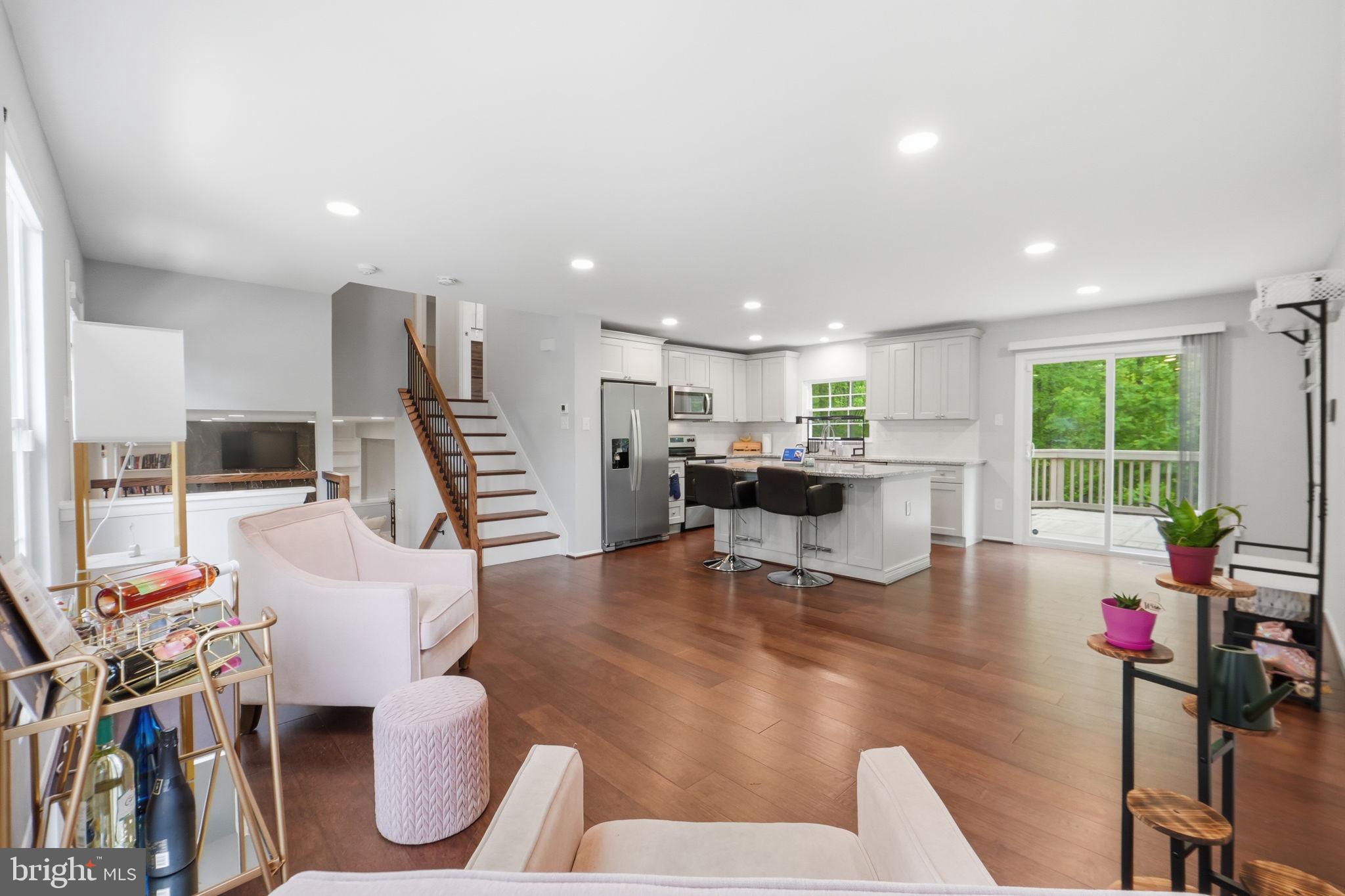 15904 ARK COURT