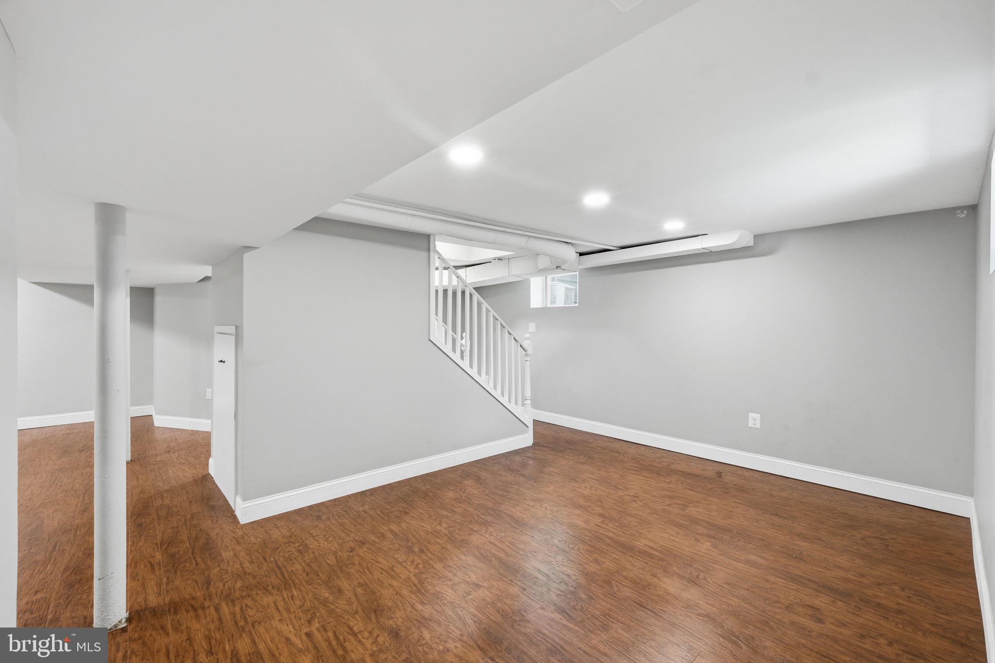 6704 BOXWOOD DRIVE