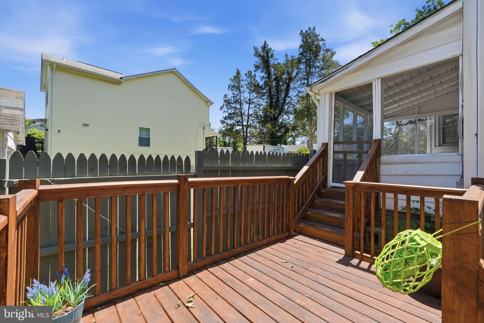 6704 BOXWOOD DRIVE