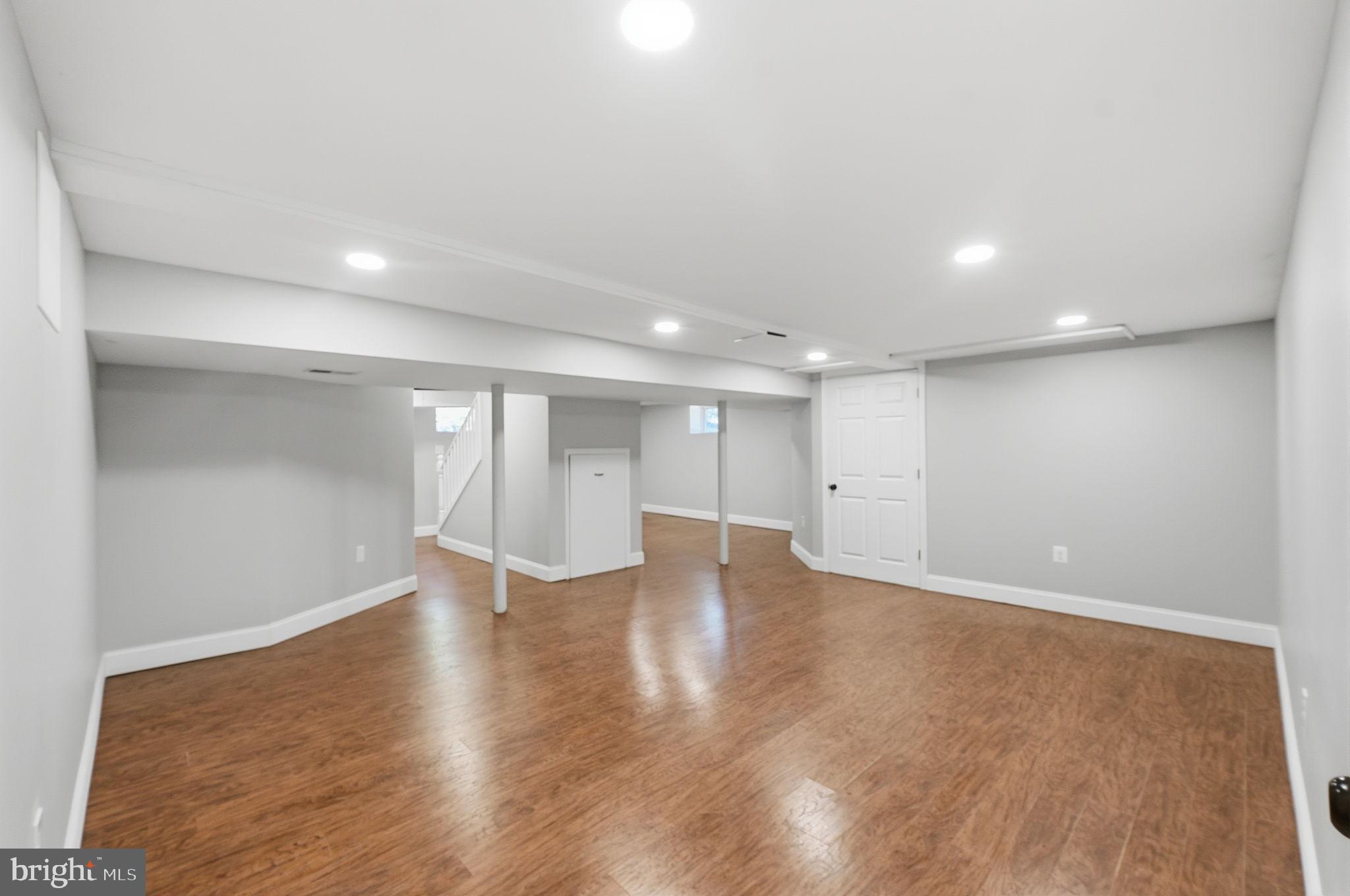 6704 BOXWOOD DRIVE