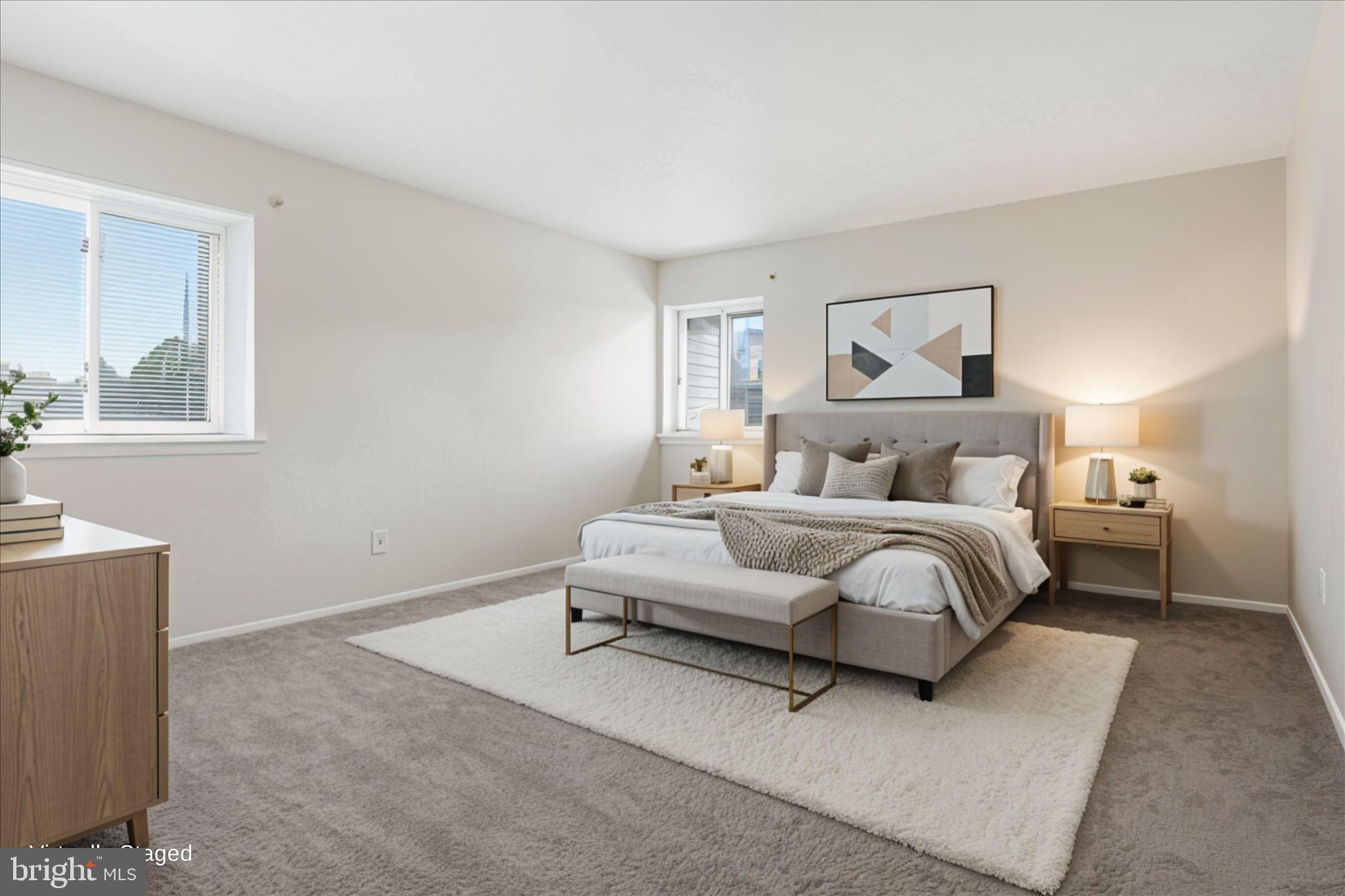 10214 PRINCE PLACE 8-202