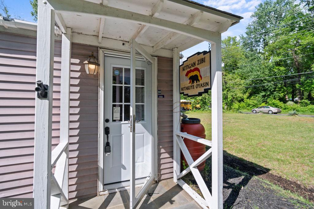 10301 LIVINGSTON ROAD