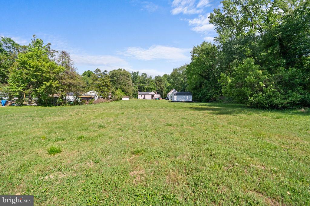 10301 LIVINGSTON ROAD