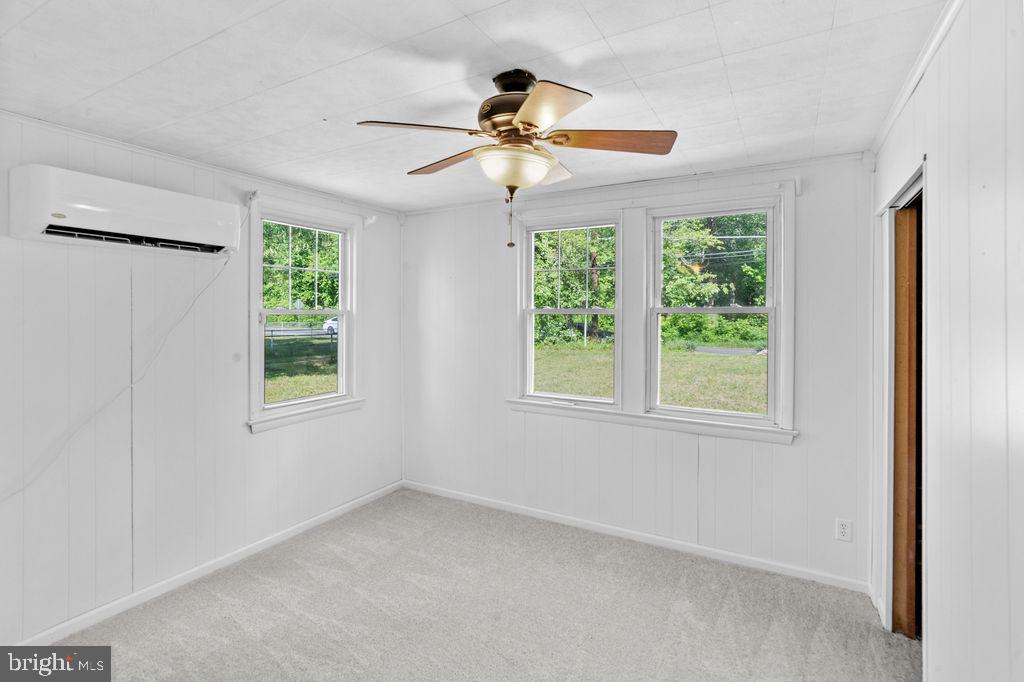 10301 LIVINGSTON ROAD