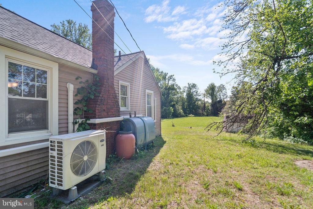 10301 LIVINGSTON ROAD