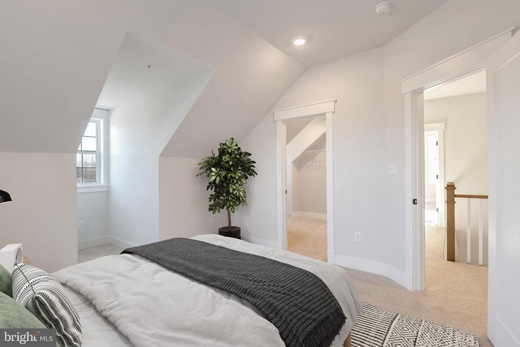 11304 ELIANA COURT