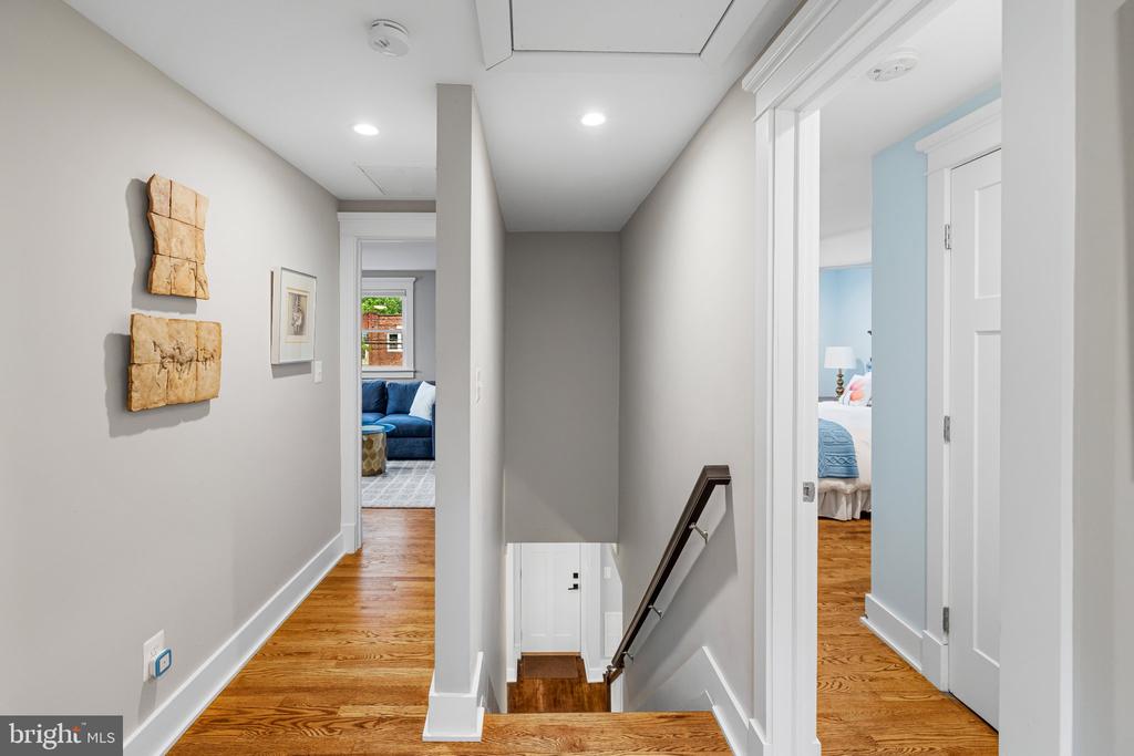 4107 QUEENSBURY ROAD