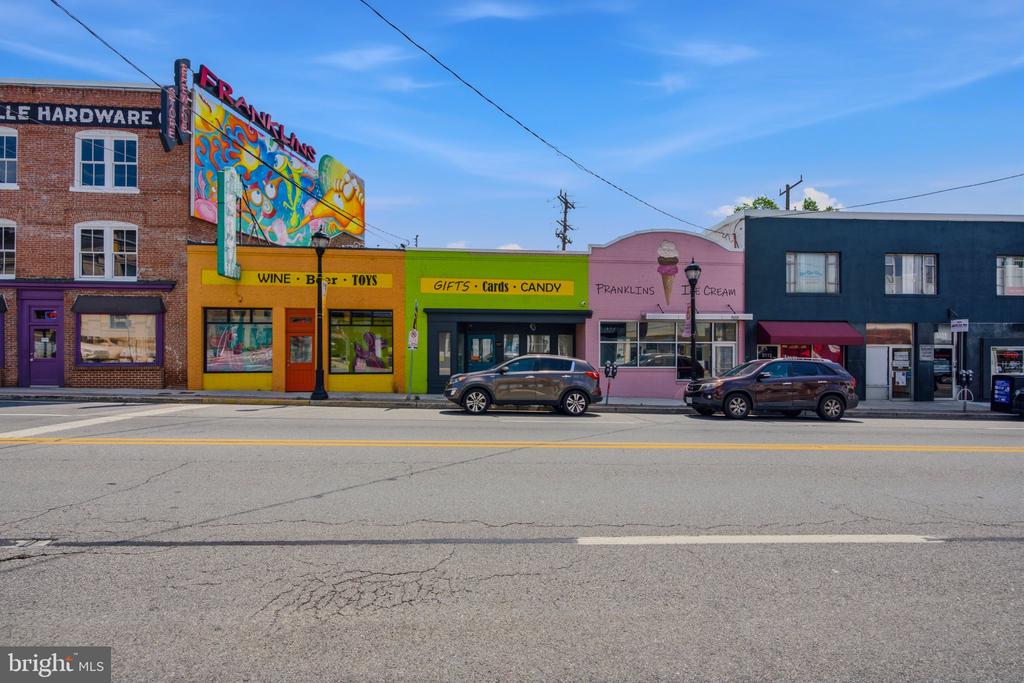 4107 QUEENSBURY ROAD