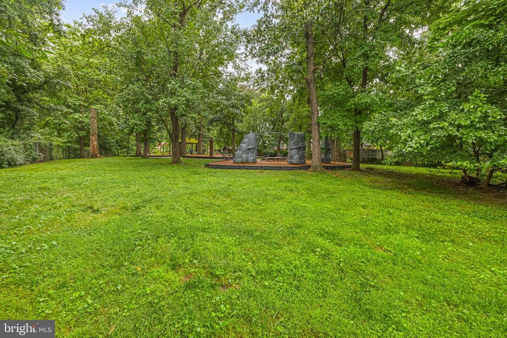 4107 QUEENSBURY ROAD