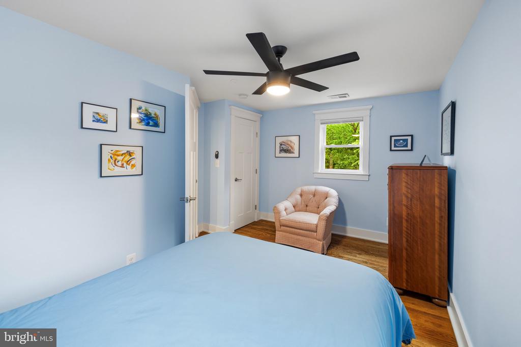 4107 QUEENSBURY ROAD