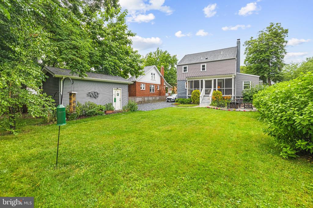 4107 QUEENSBURY ROAD