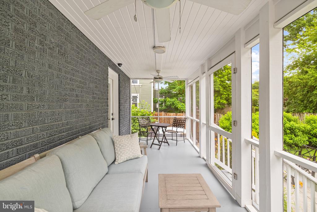4107 QUEENSBURY ROAD