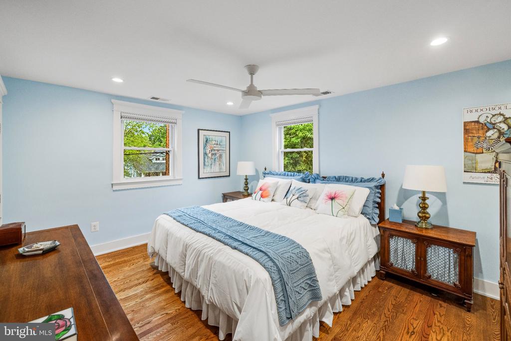 4107 QUEENSBURY ROAD