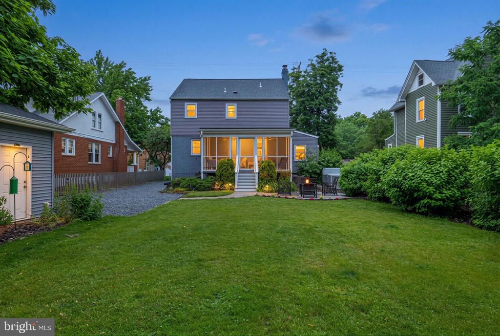 4107 QUEENSBURY ROAD