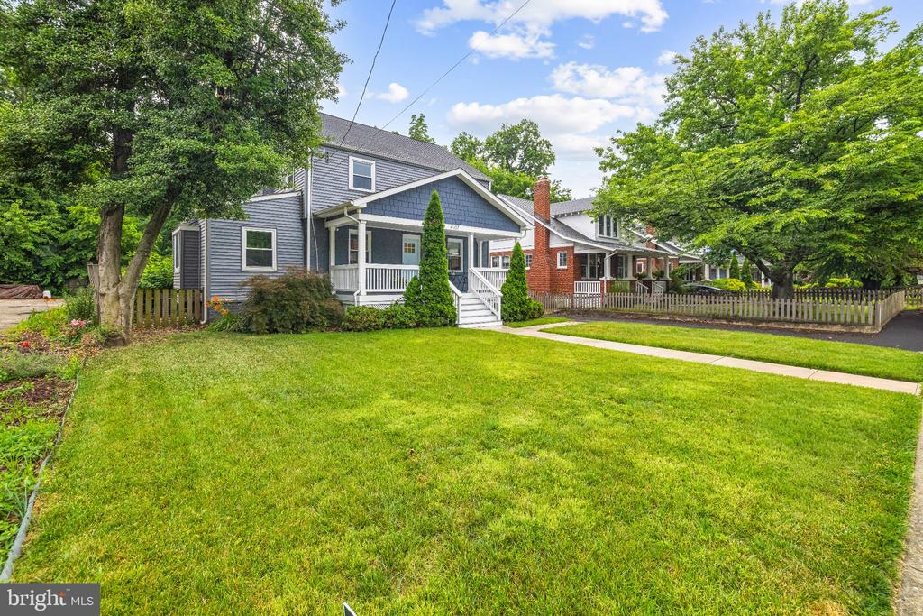 4107 QUEENSBURY ROAD