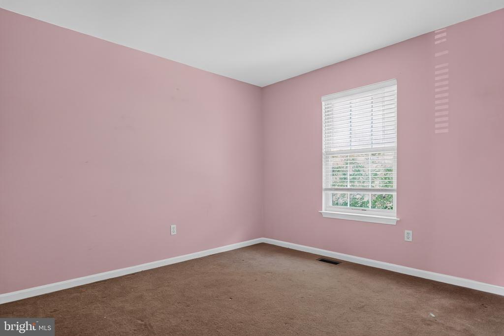 10212 MARLBORO WOODS DRIVE