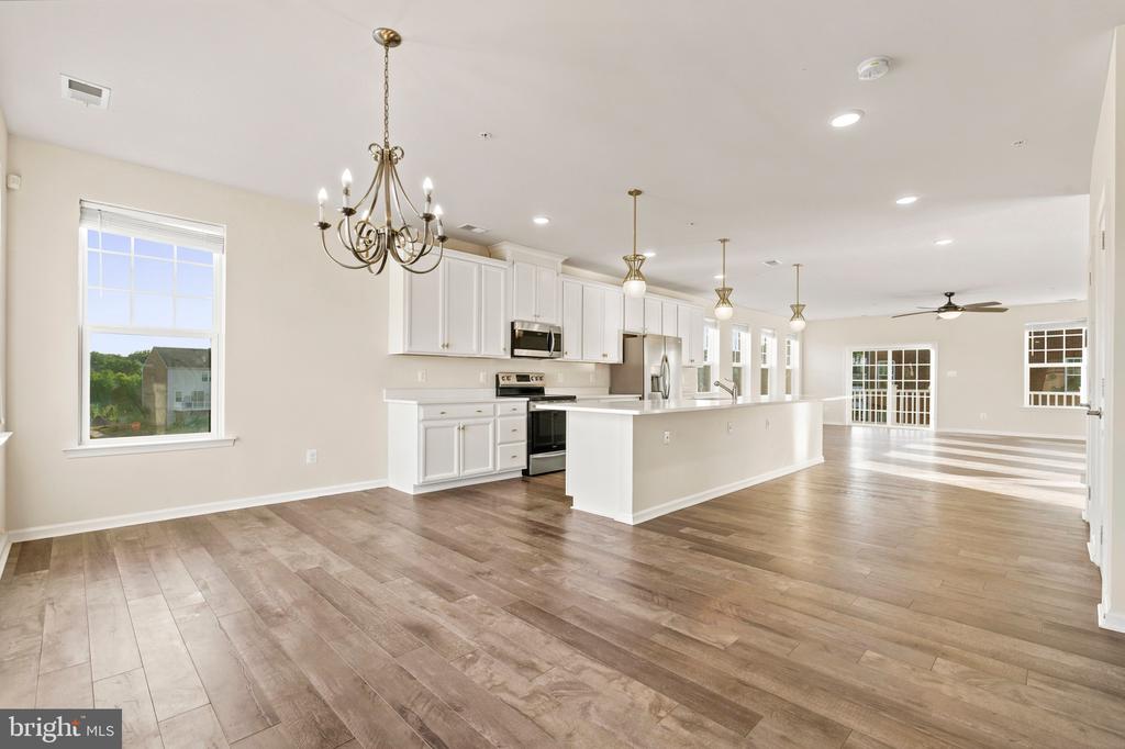 9602 TEALBRIAR DRIVE