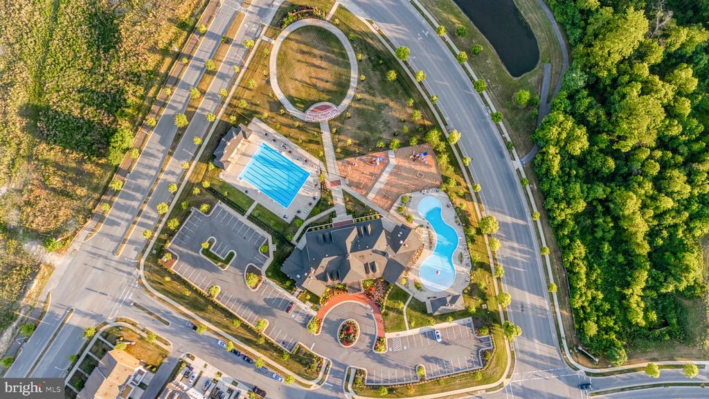 9602 TEALBRIAR DRIVE