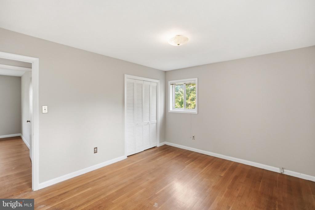 23 DAIMLER DRIVE