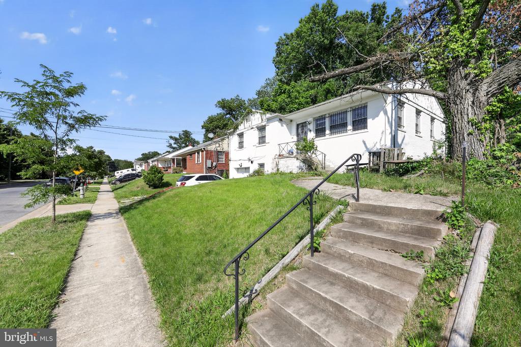 2511 OXON RUN DRIVE