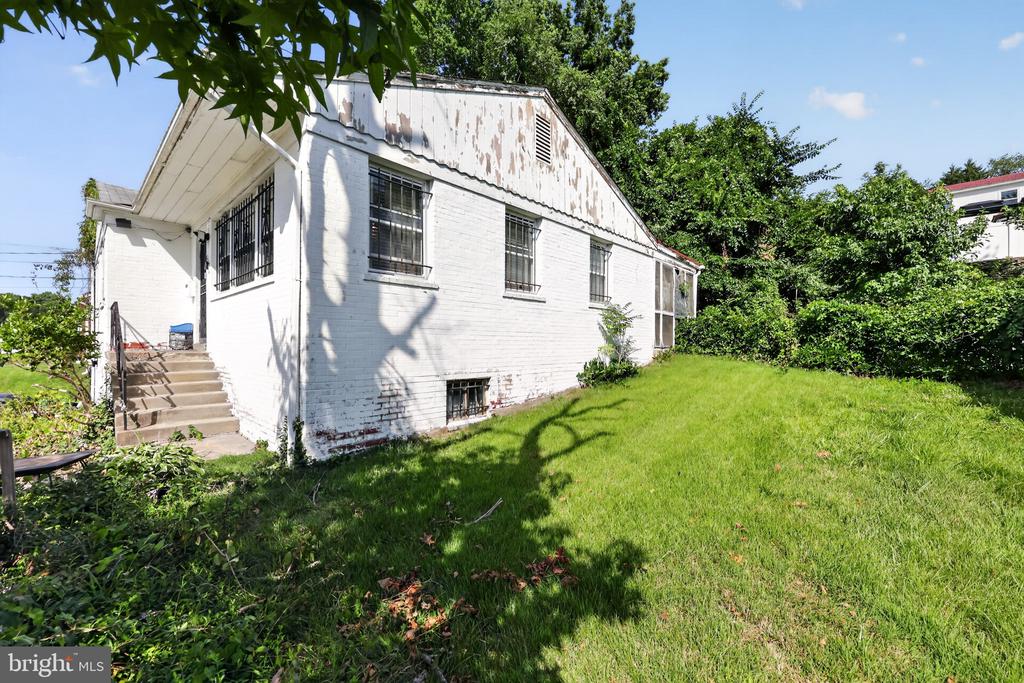2511 OXON RUN DRIVE