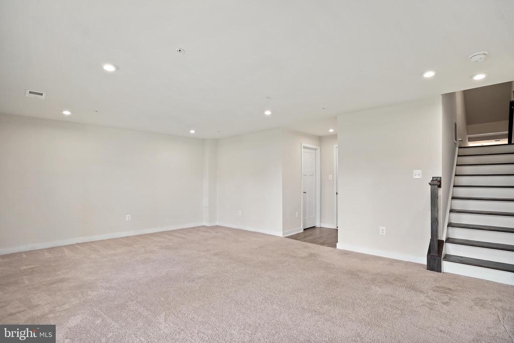 5722 RICHMANOR TERRACE