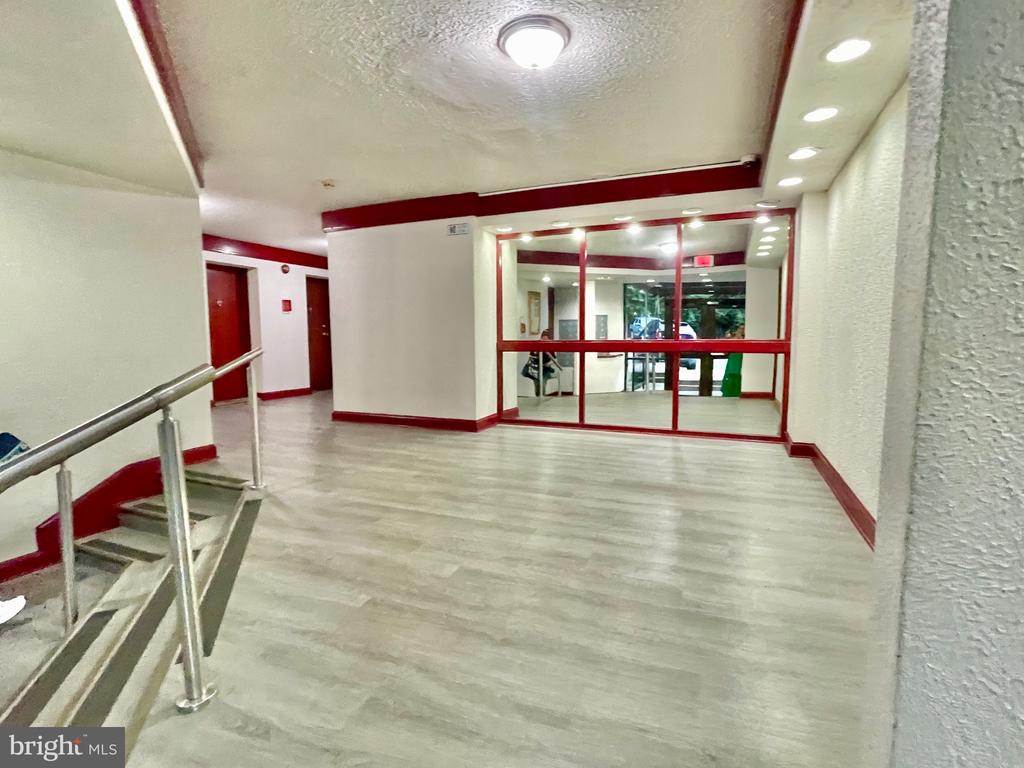 1824 METZEROTT ROAD Unit: 203