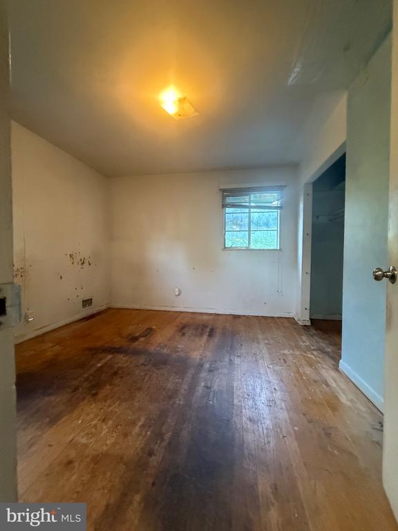 6019 MUSTANG COURT